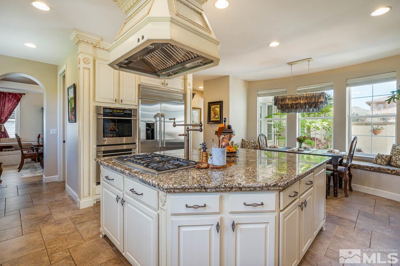 6240 Elk Ivory Drive