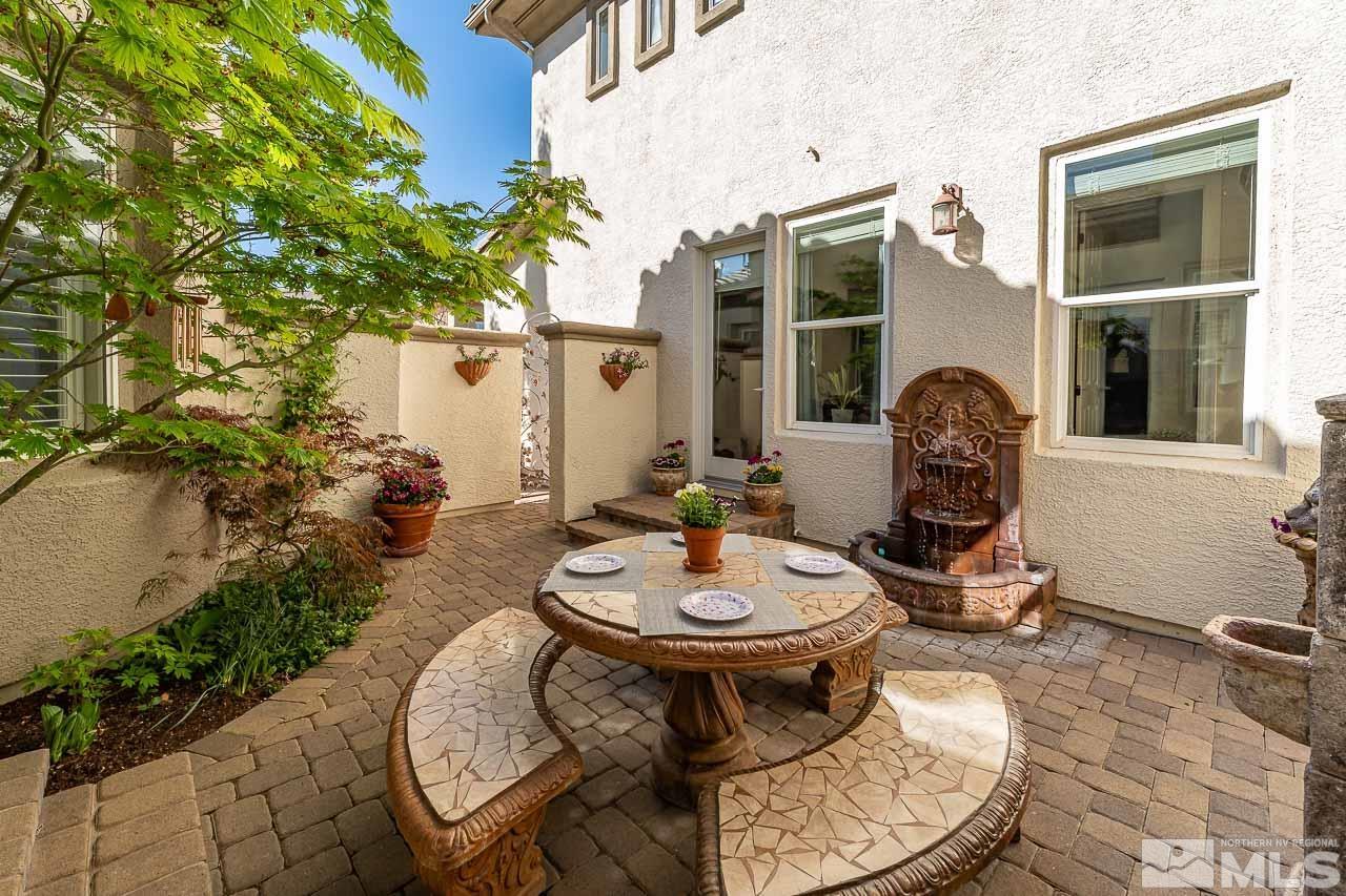 6240 Elk Ivory Drive