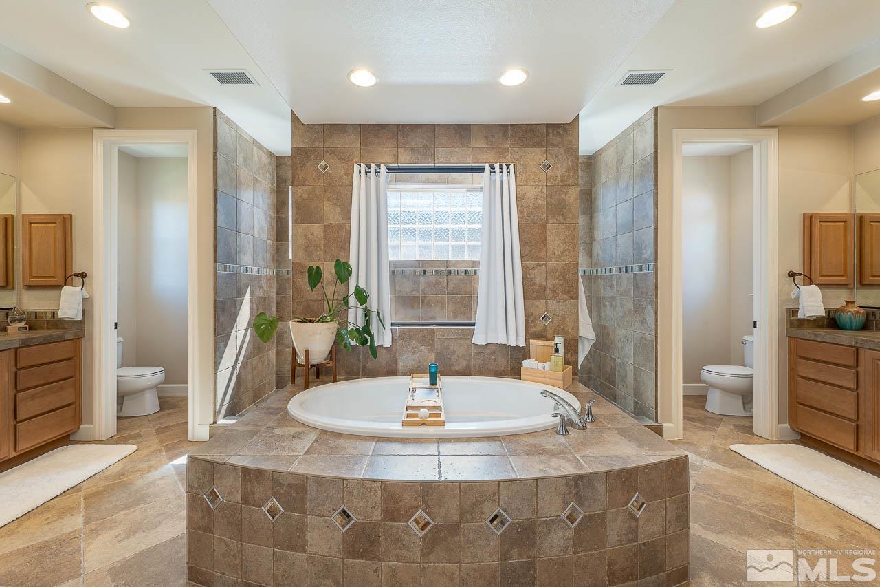 6240 Elk Ivory Drive