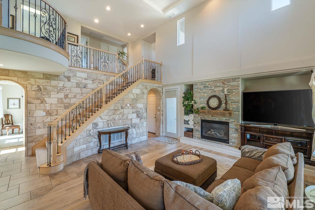 6240 Elk Ivory Drive