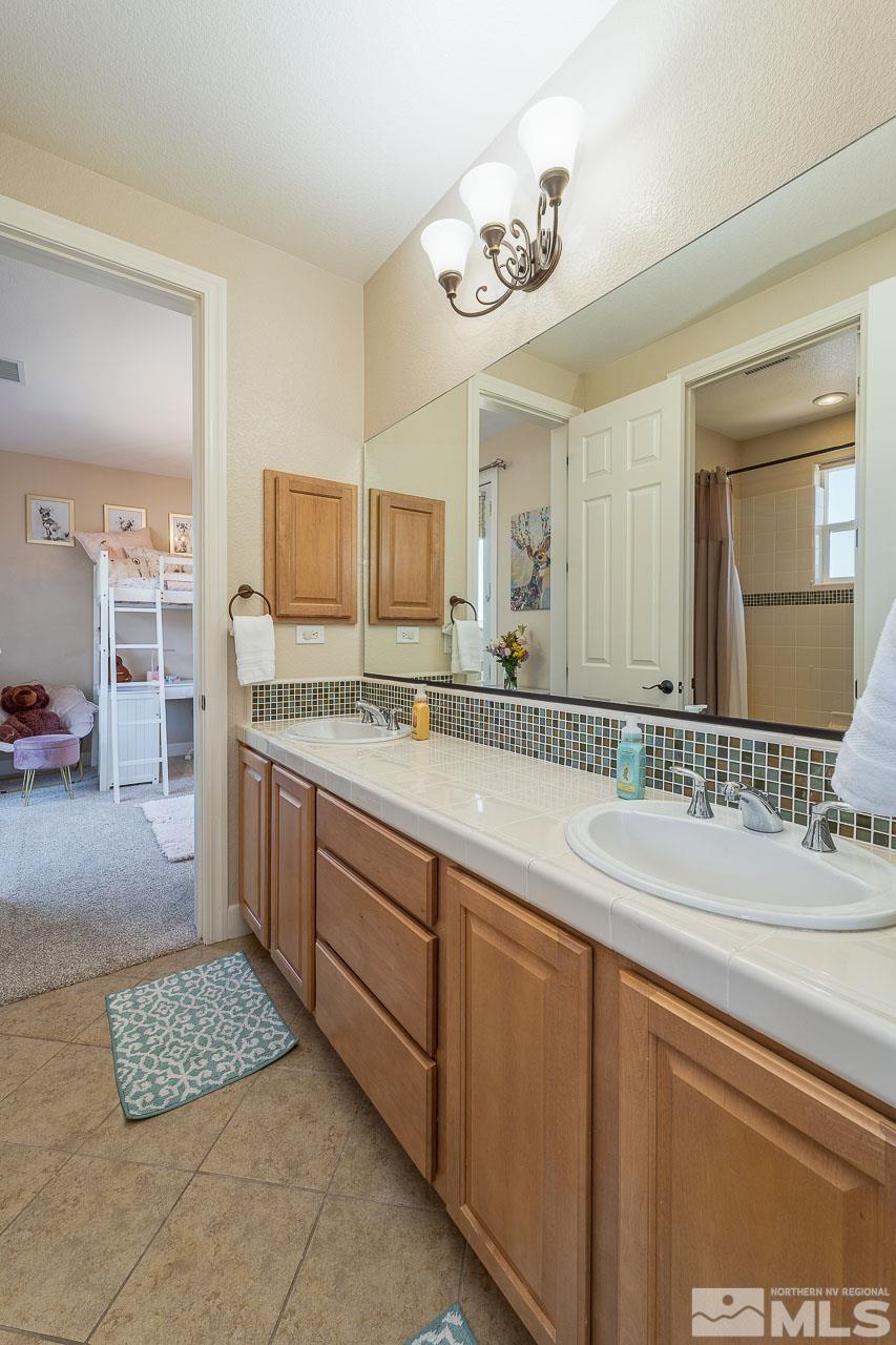6240 Elk Ivory Drive