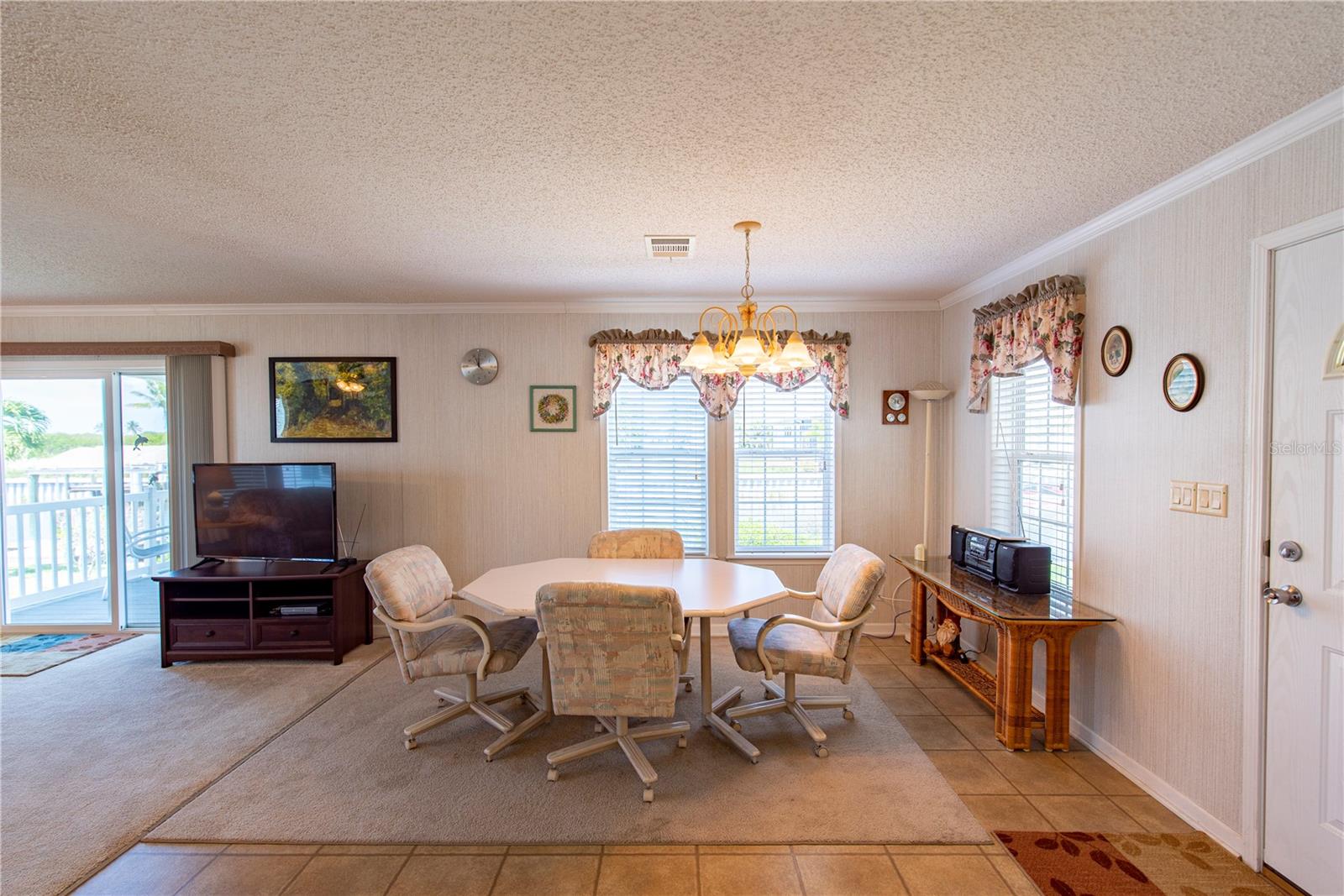 84 WINDMILL BLVD