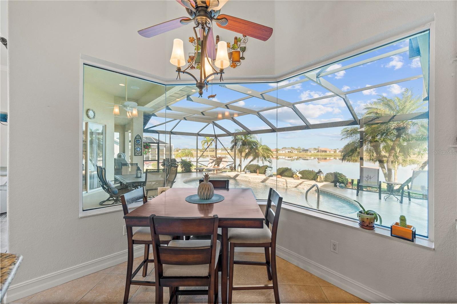 25386 SAINT HELENA LN