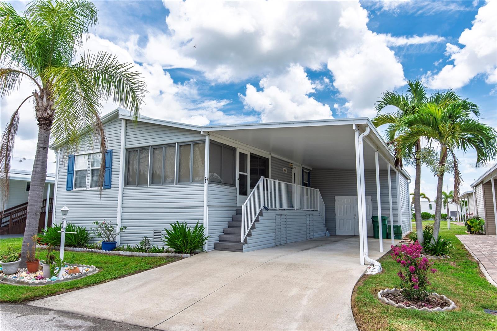23 BRINK AVE