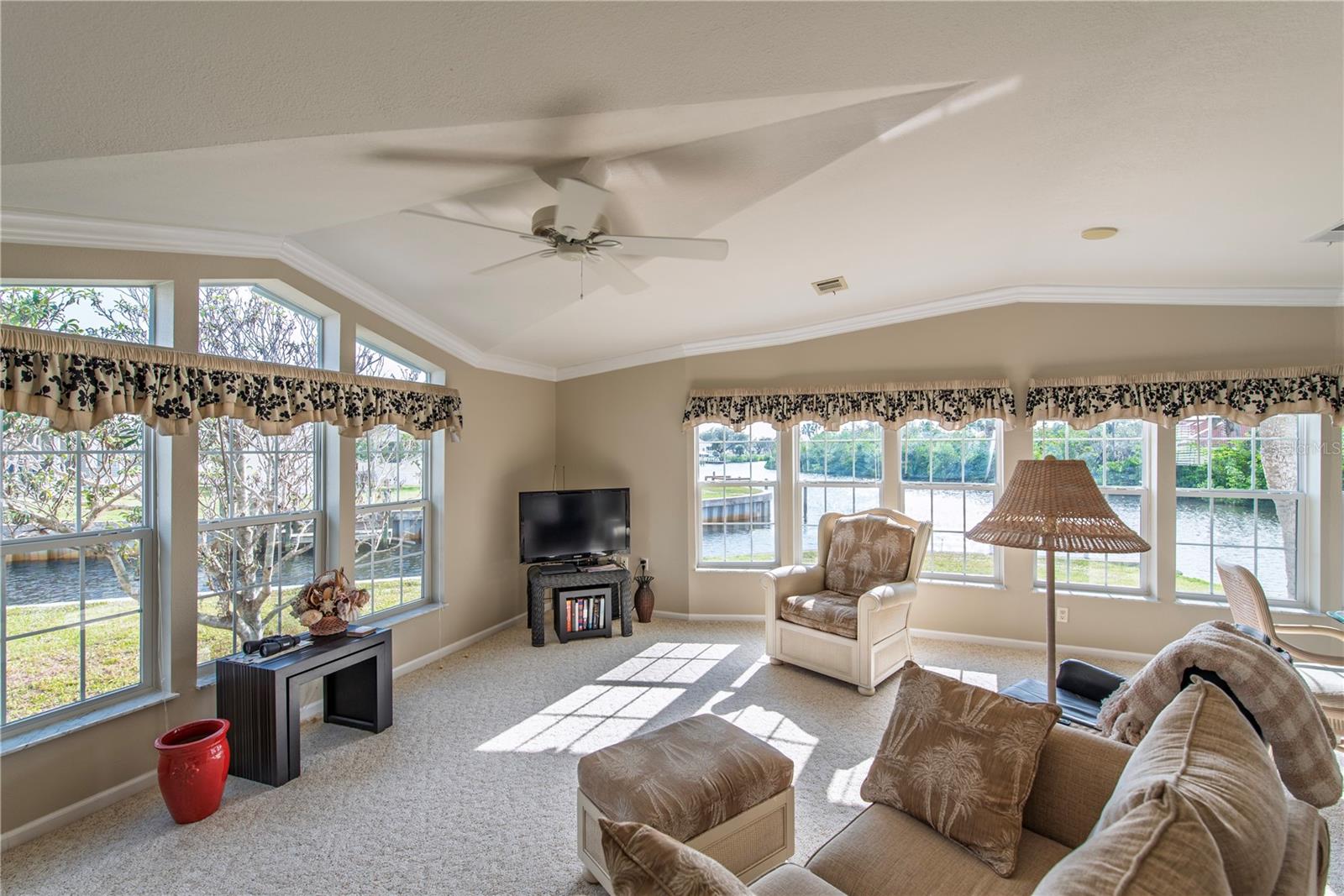 10101 BURNT STORE RD #21