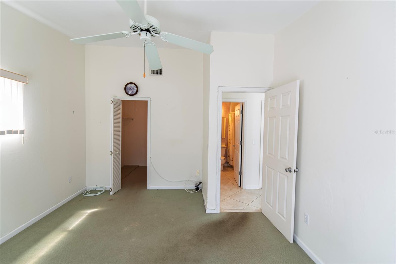 3300 LOVELAND BLVD #2103