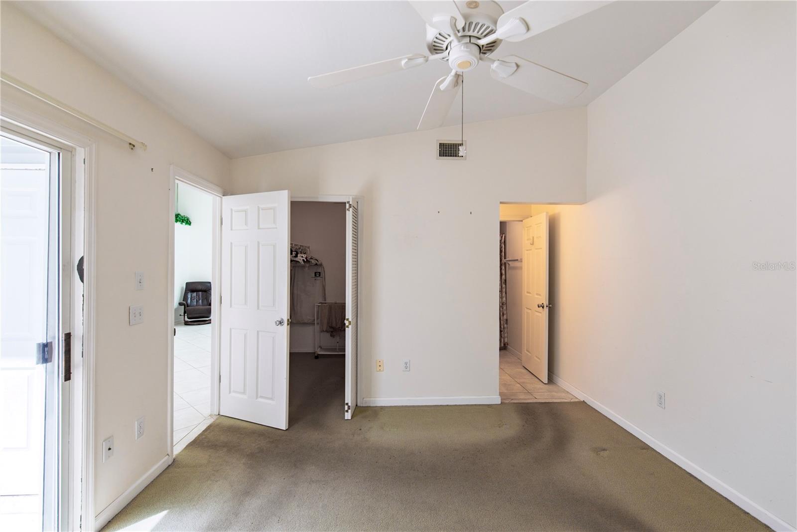 3300 LOVELAND BLVD #2103