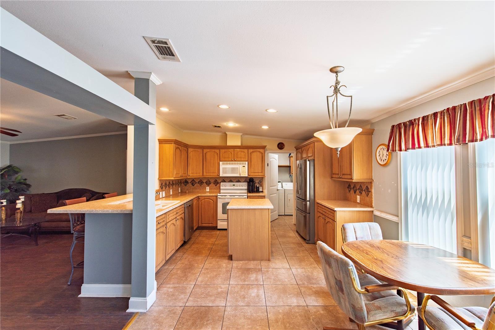 28 WINDMILL BLVD