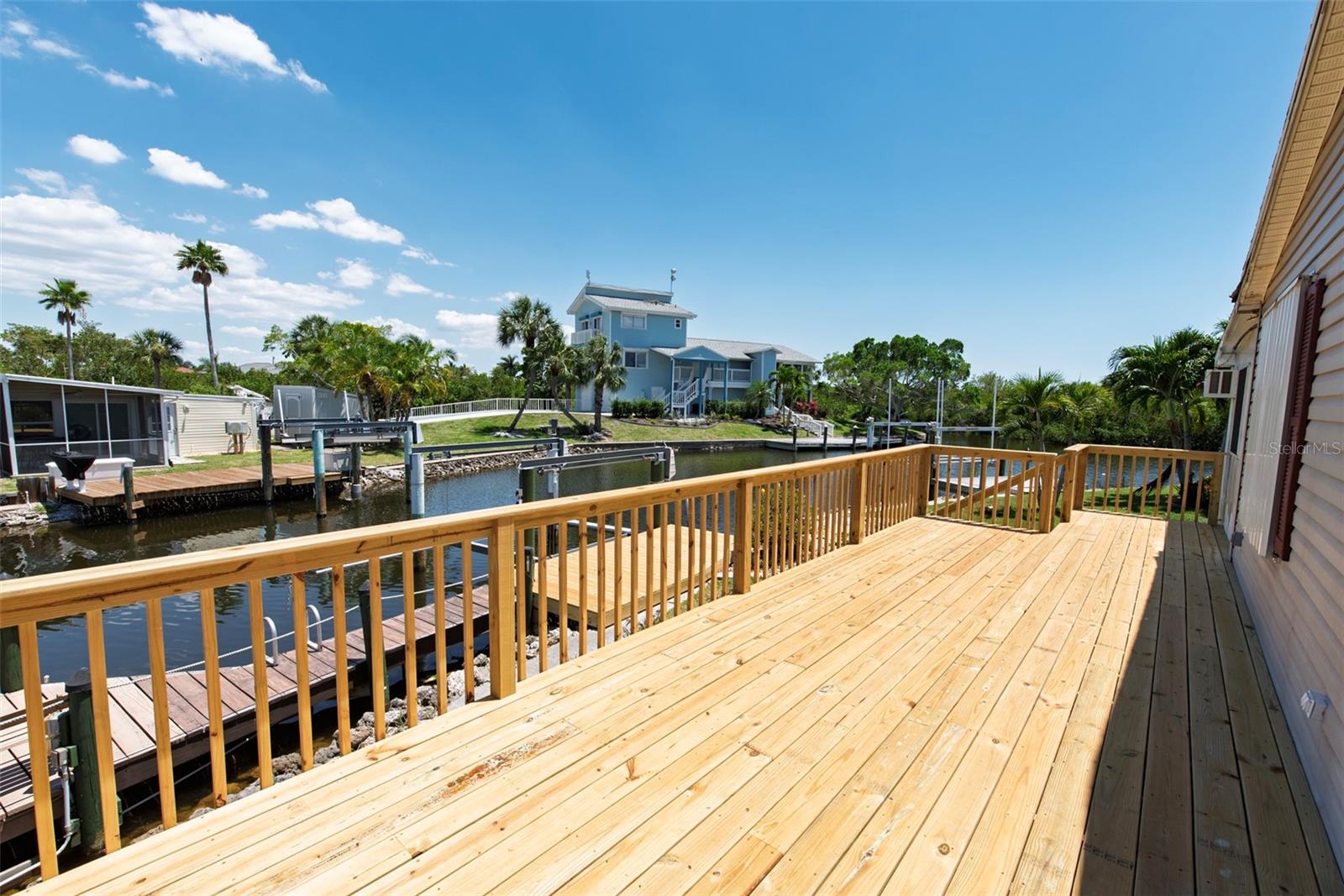 53 ROTTERDAM DR