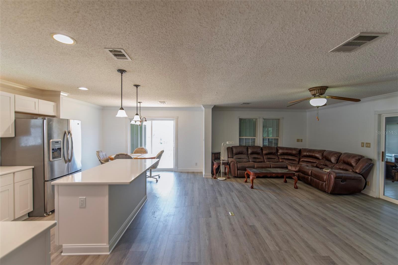 53 ROTTERDAM DR