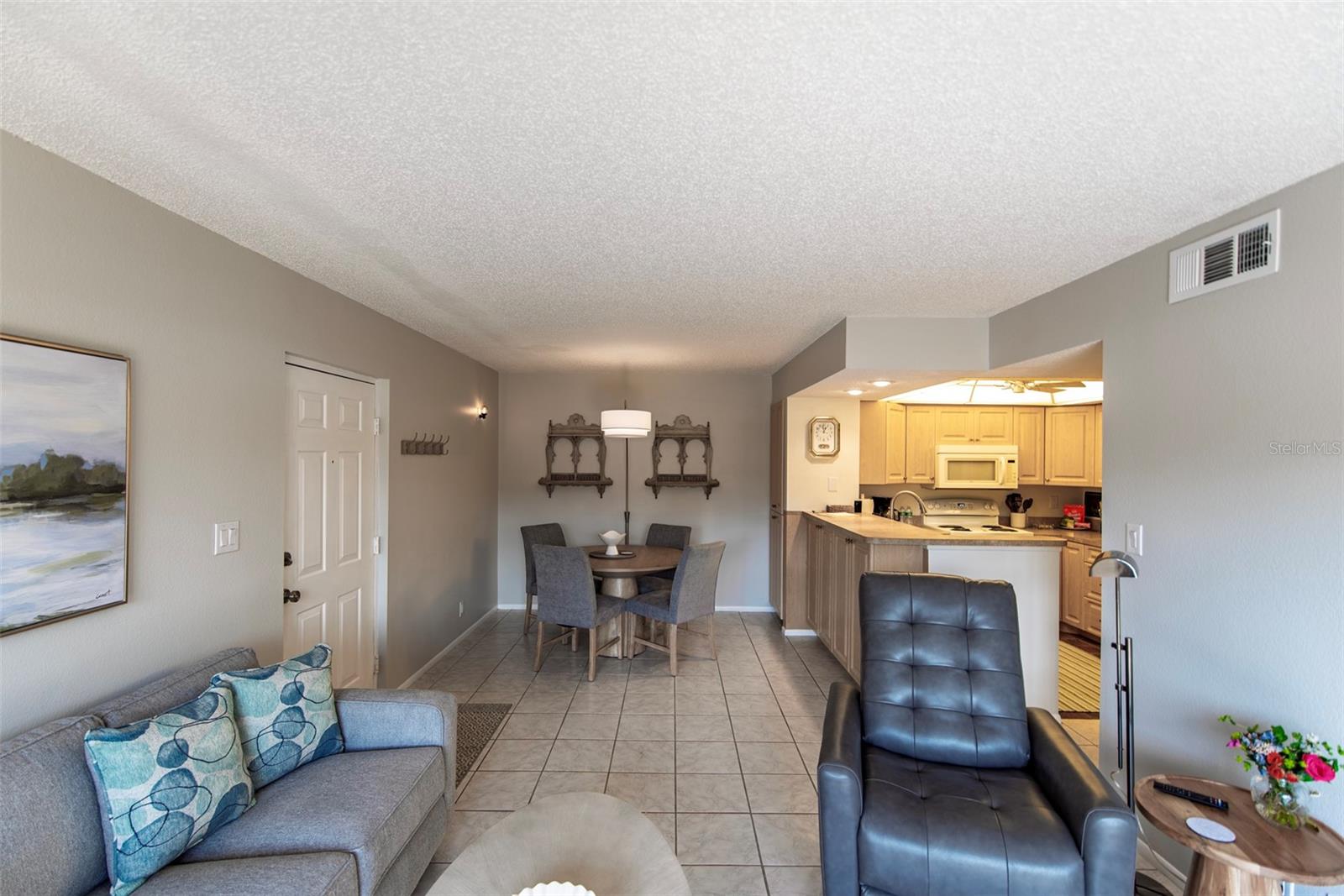 19505 QUESADA AVE #AA105