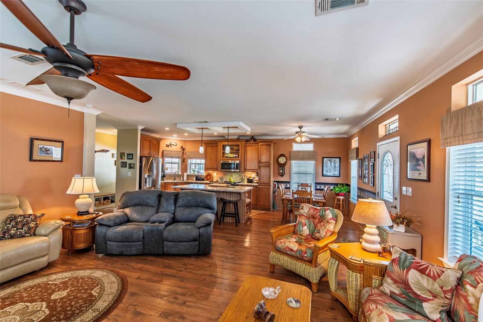 25 ALLIGATOR AVE