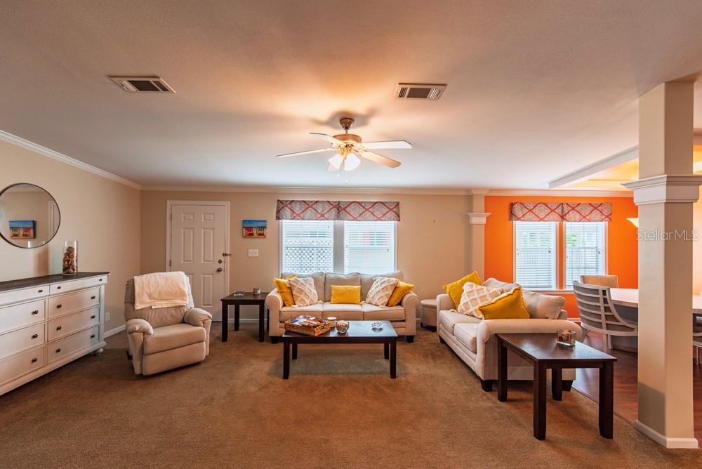 11 BRINK AVE