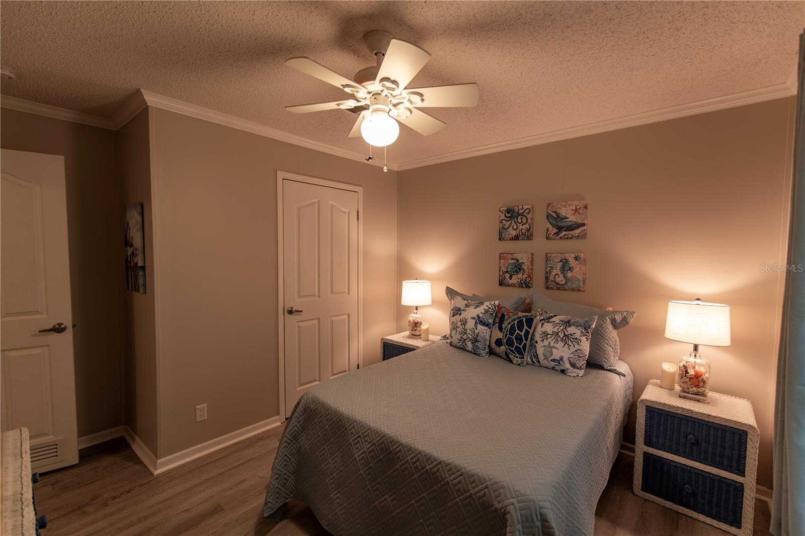 24 EMDEN CIR