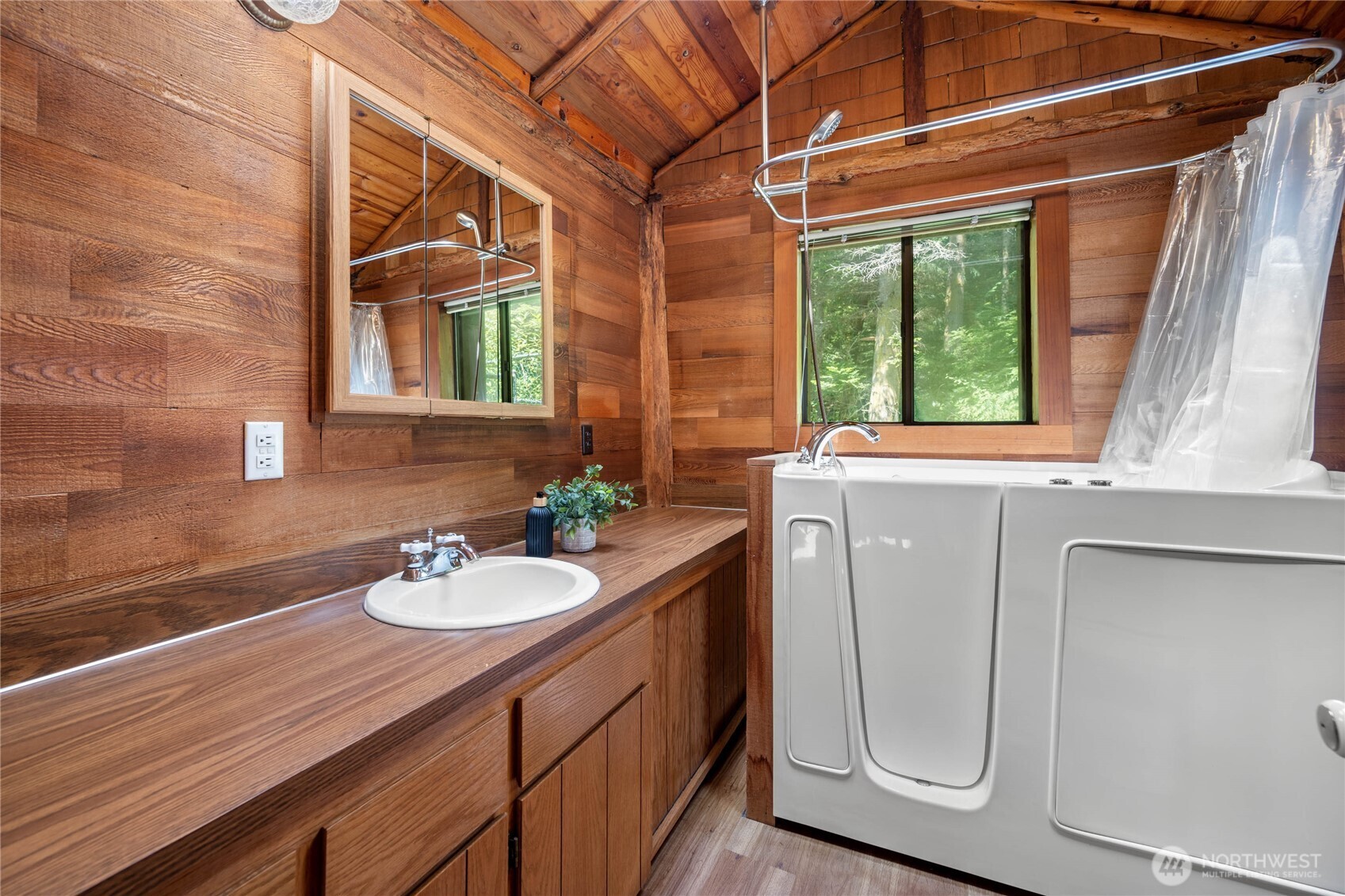 15780 Quiet Cove Drive