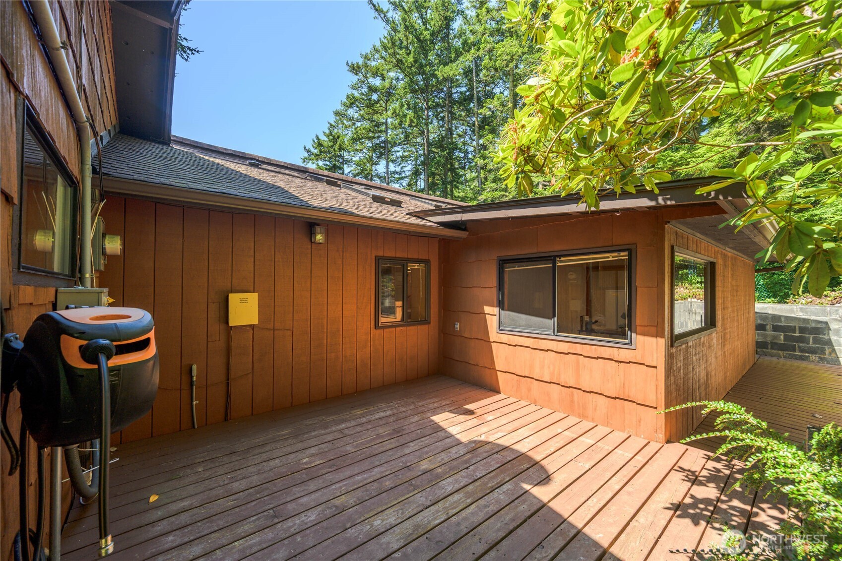 15780 Quiet Cove Drive