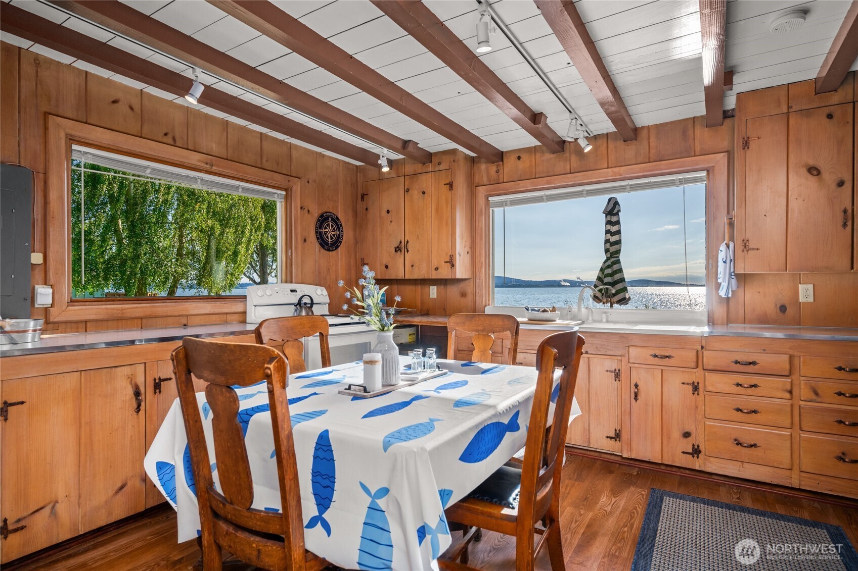 12312 Seabird Lane