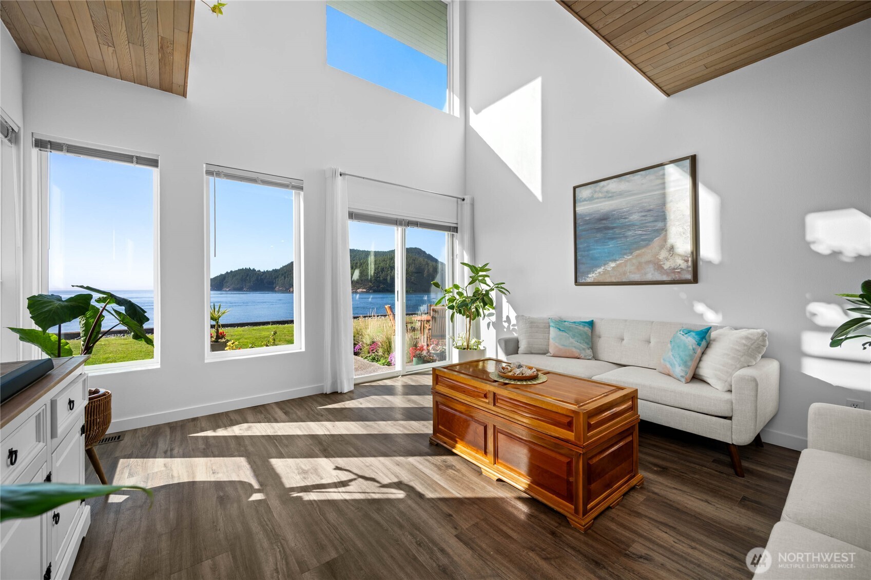 Waterfront Luxury Condo