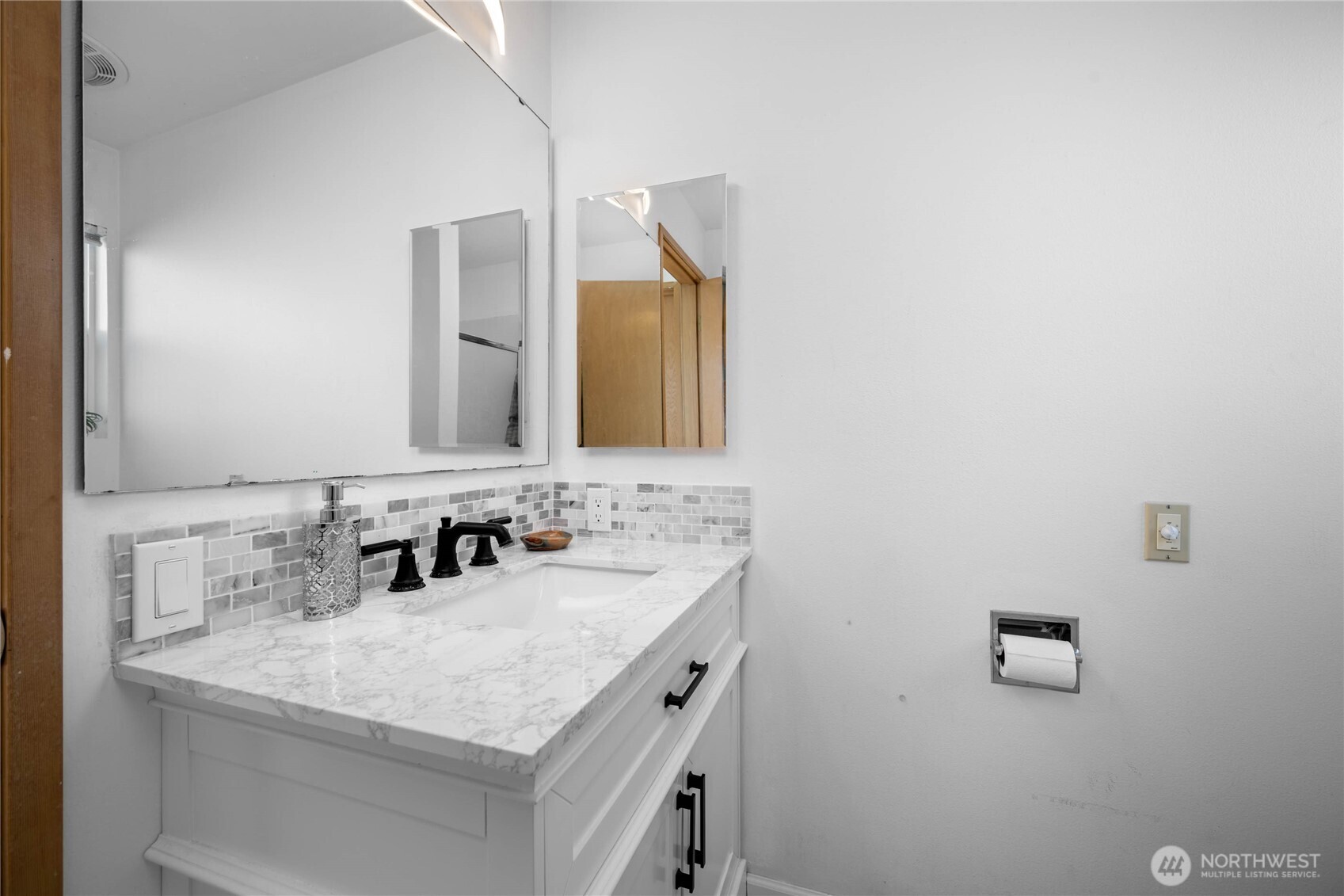 2301 Skyline Way Unit: 5