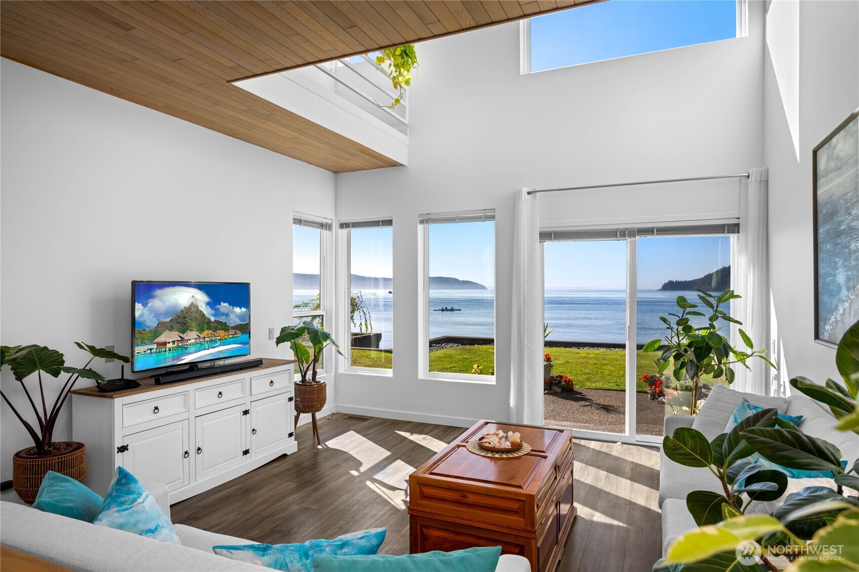 Waterfront Luxury Condo