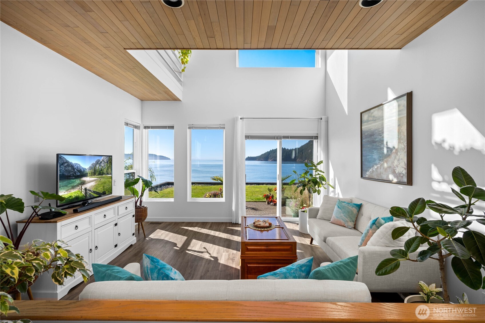 Waterfront Luxury Condo