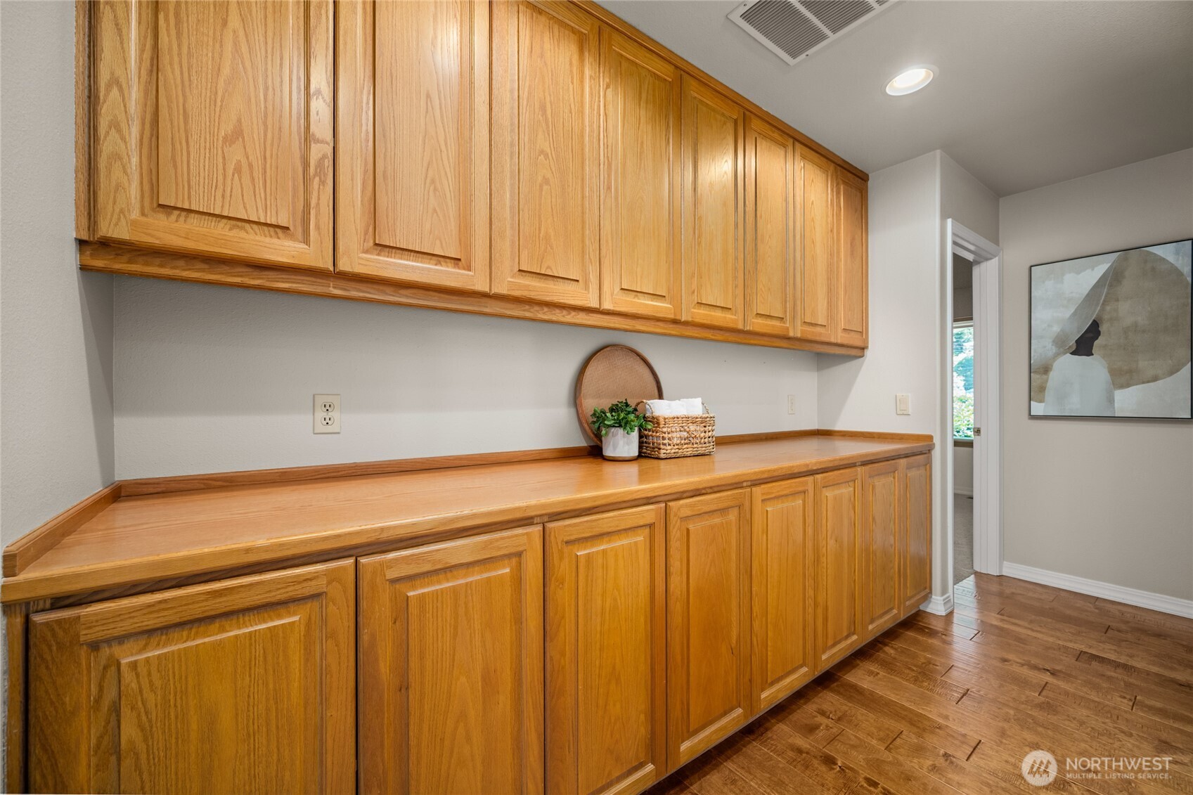 5305 Sterling Drive