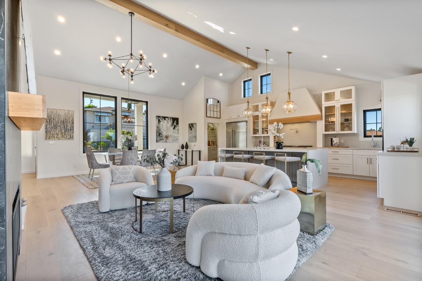 125 Garnet AVE