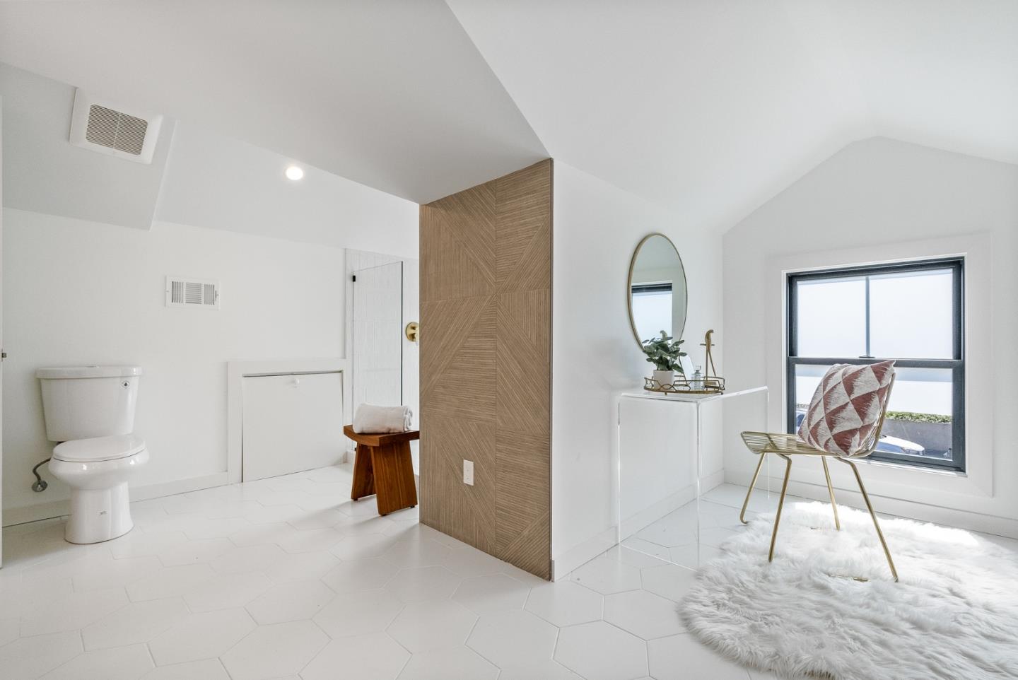 125 Garnet AVE