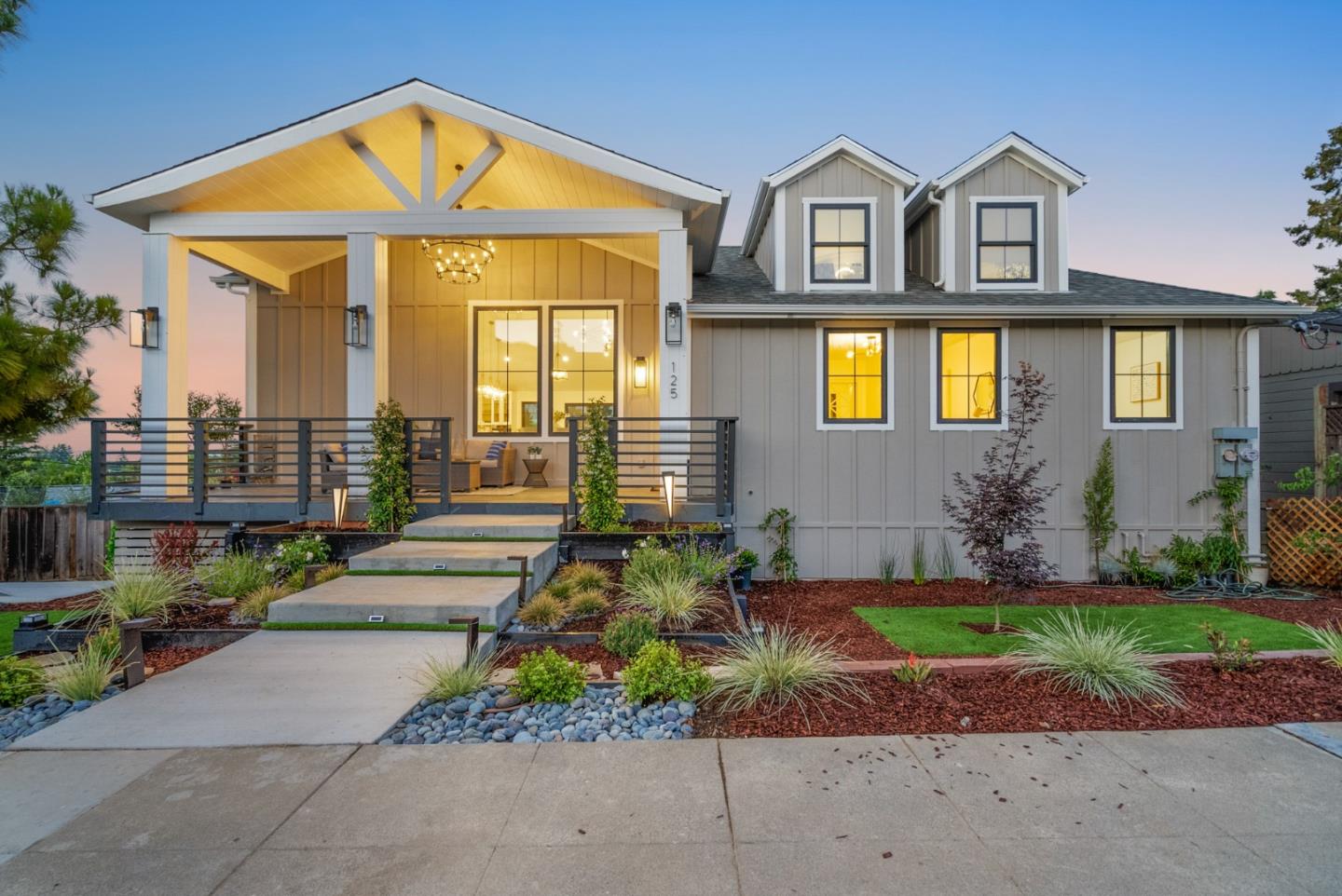 125 Garnet AVE