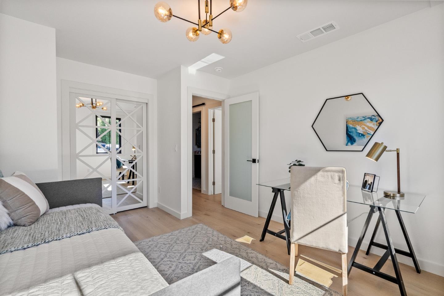 125 Garnet AVE
