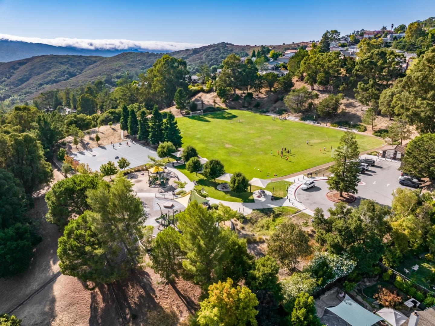 1011 Crestview DR