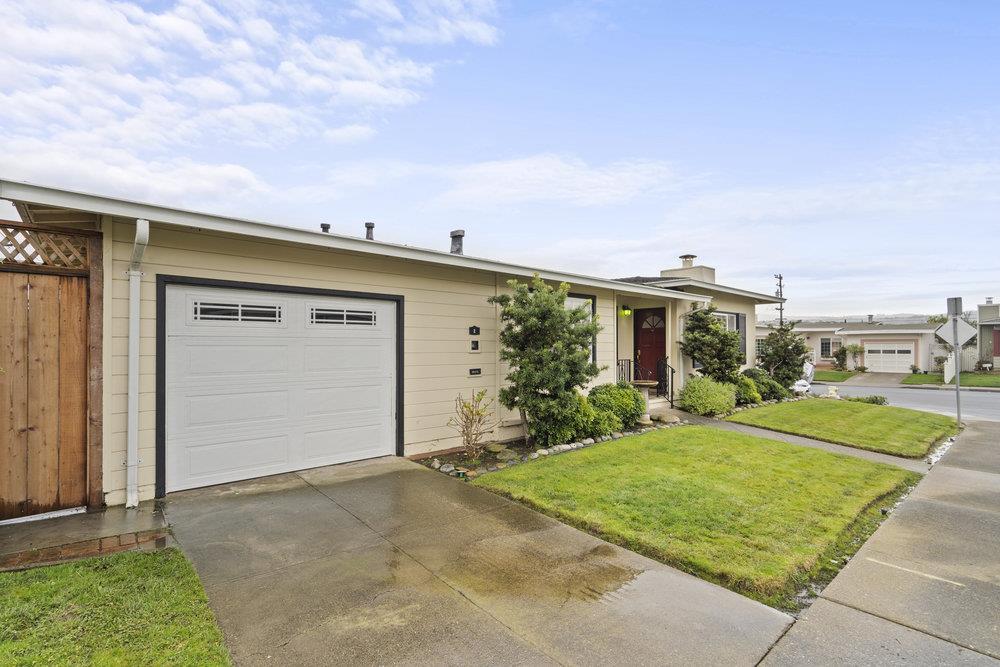 2 Emerald CT