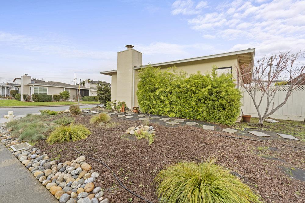 2 Emerald CT