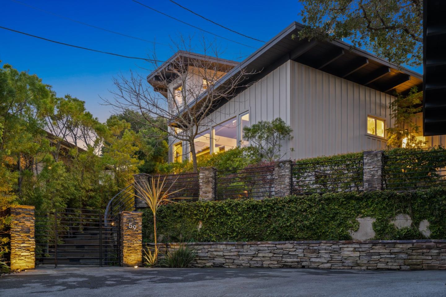 59 Northam AVE