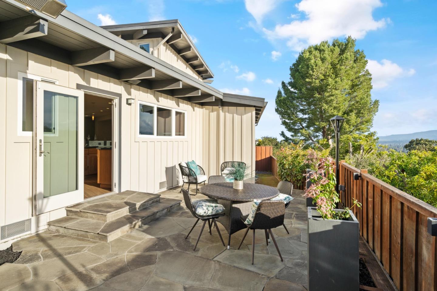 59 Northam AVE
