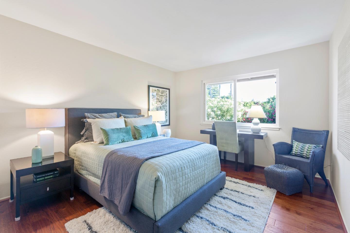 99 E Middlefield RD 24