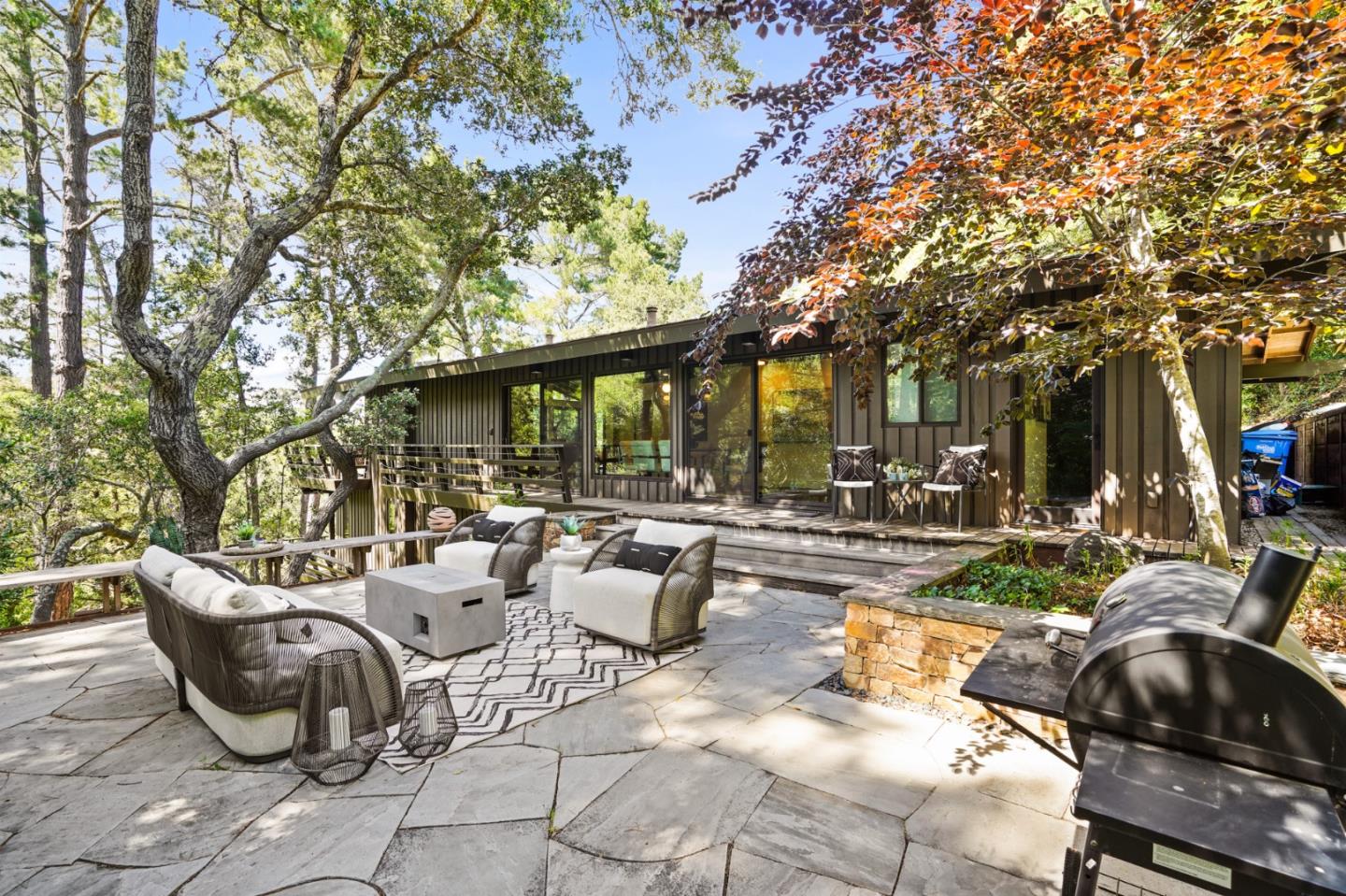 141 Glen Aulin LN