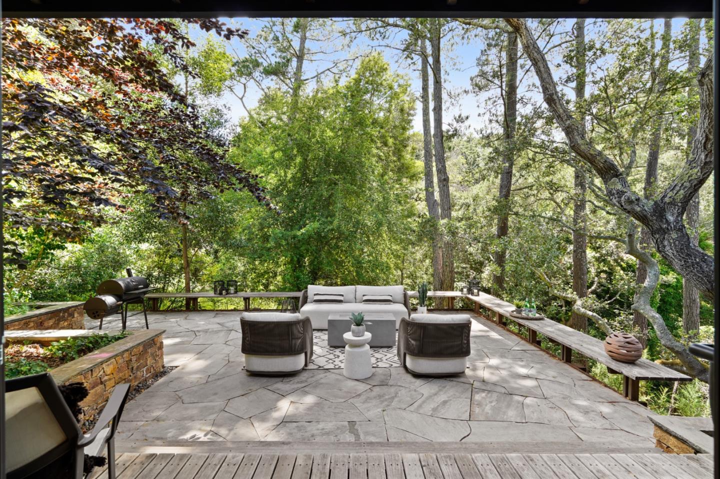 141 Glen Aulin LN