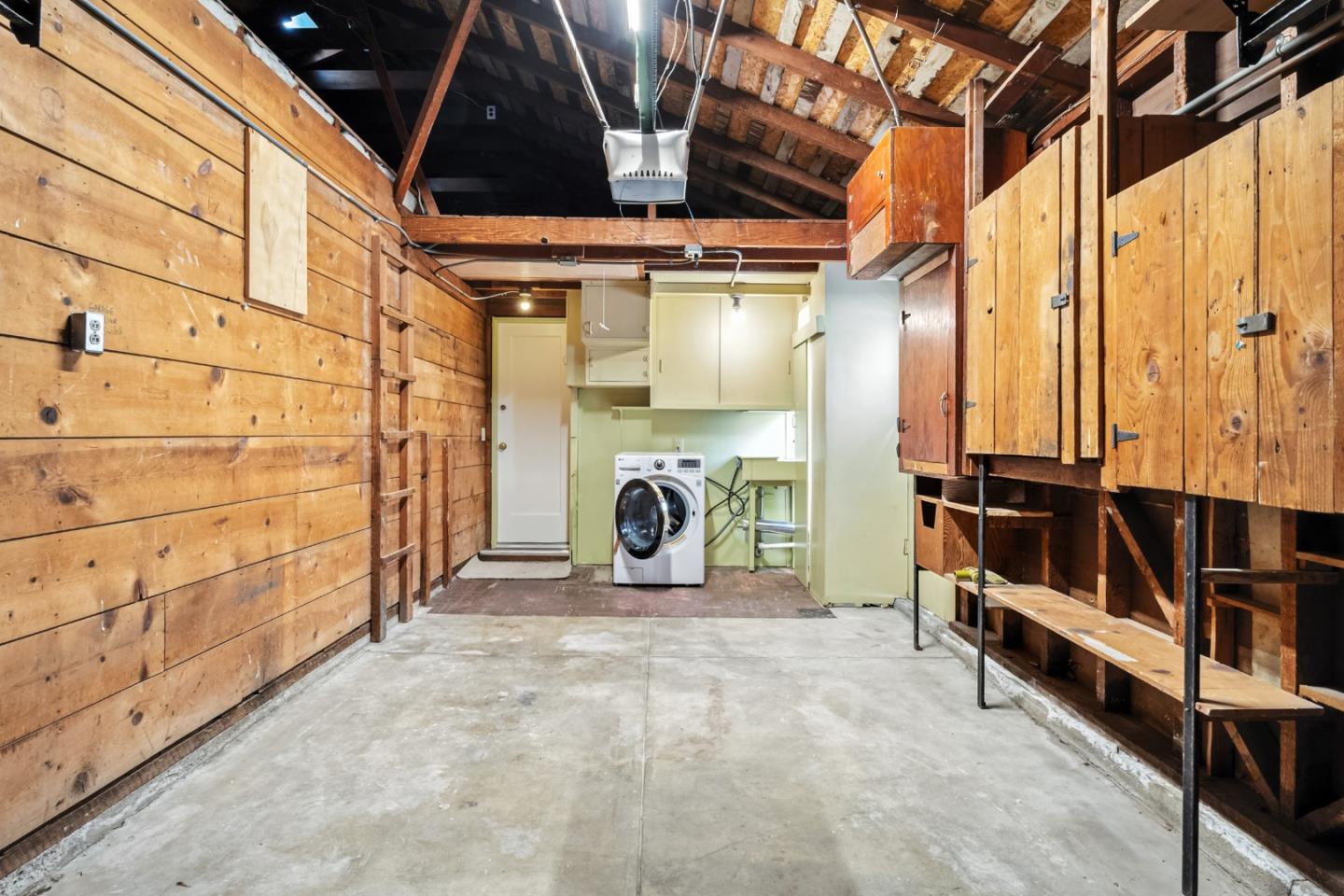 455 Cherry Avenue