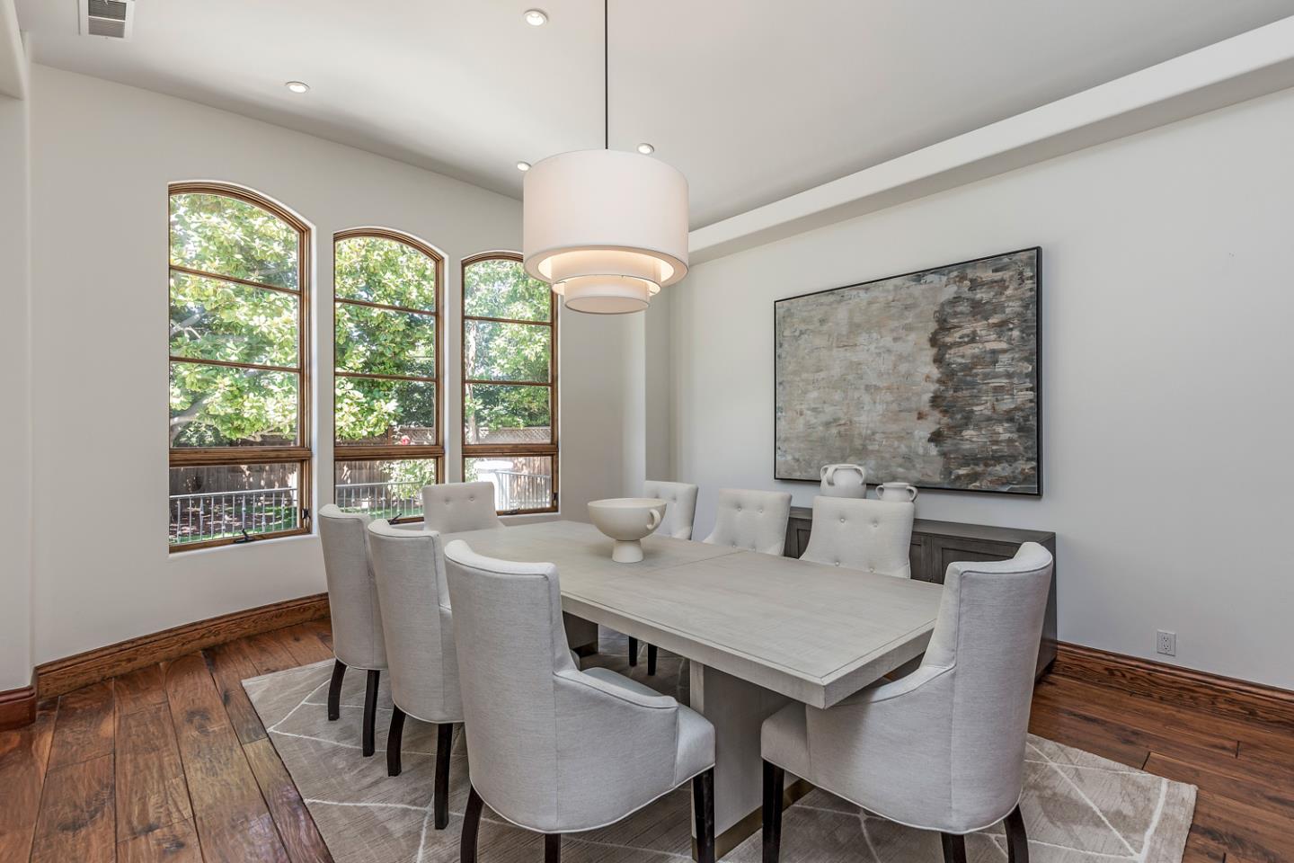 8 Reyna Place