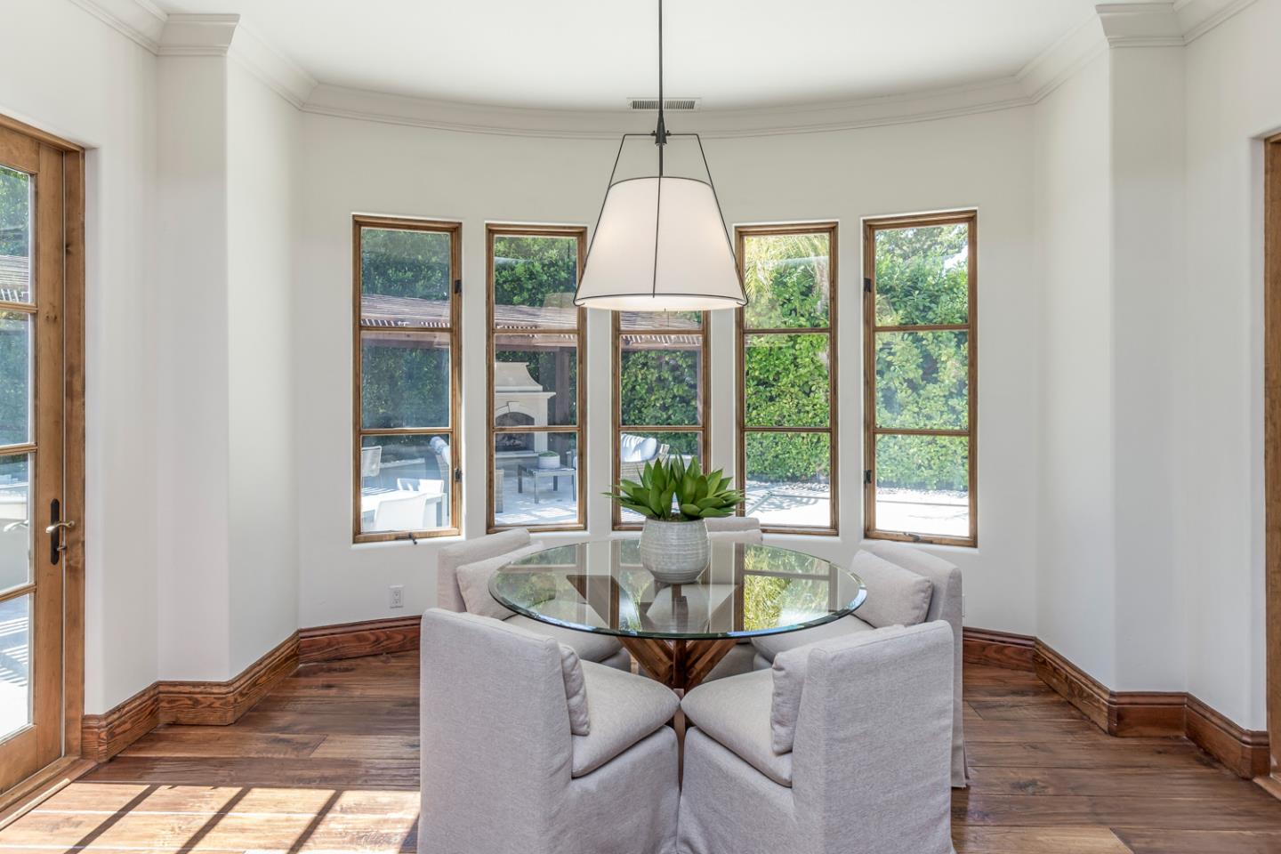 8 Reyna Place