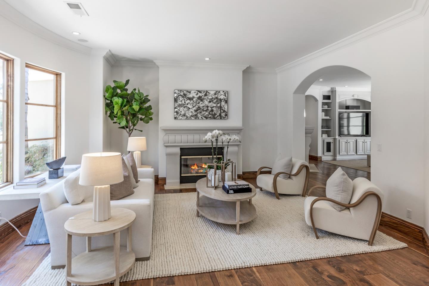 8 Reyna Place