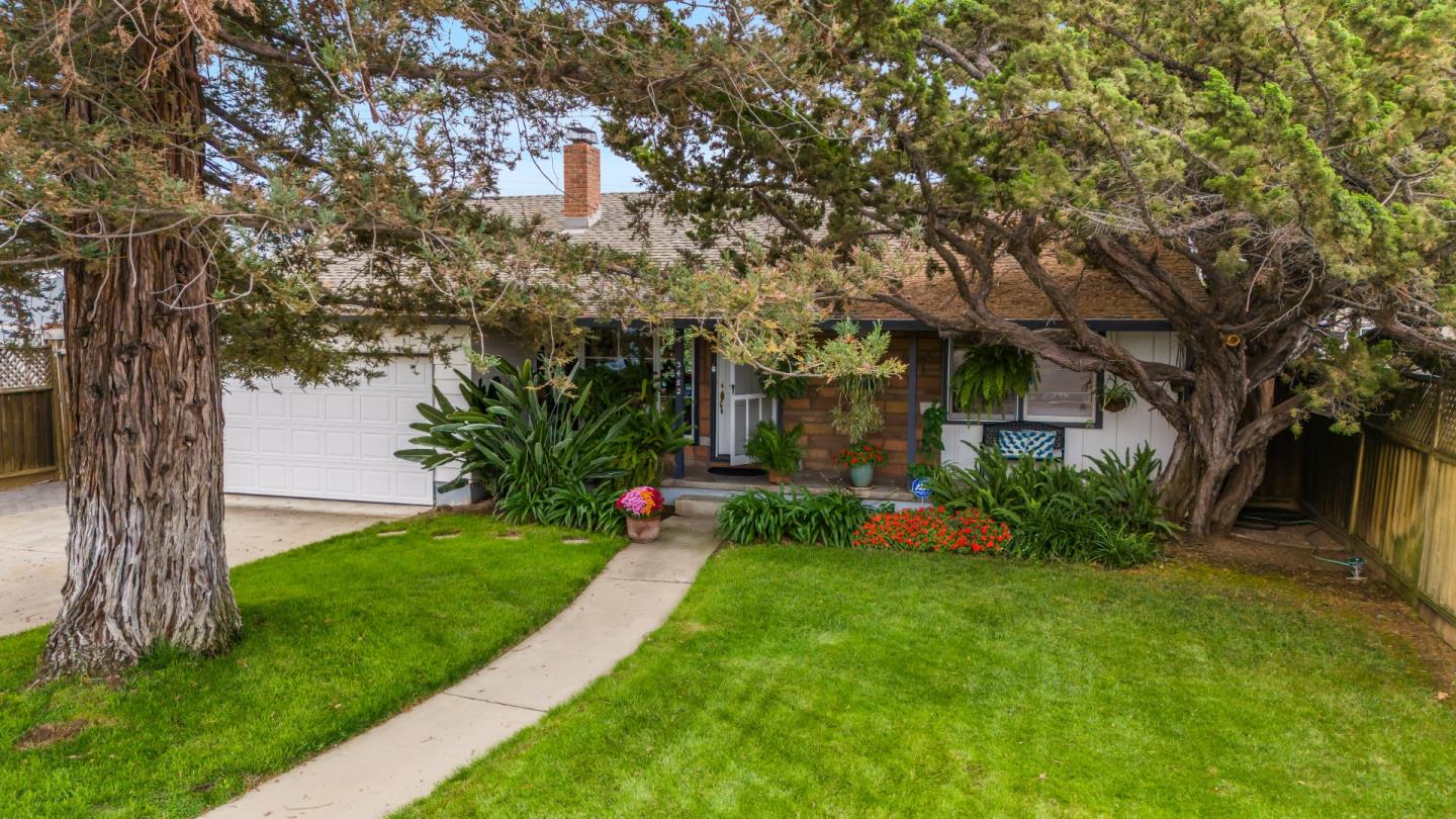 3482 Golf Drive