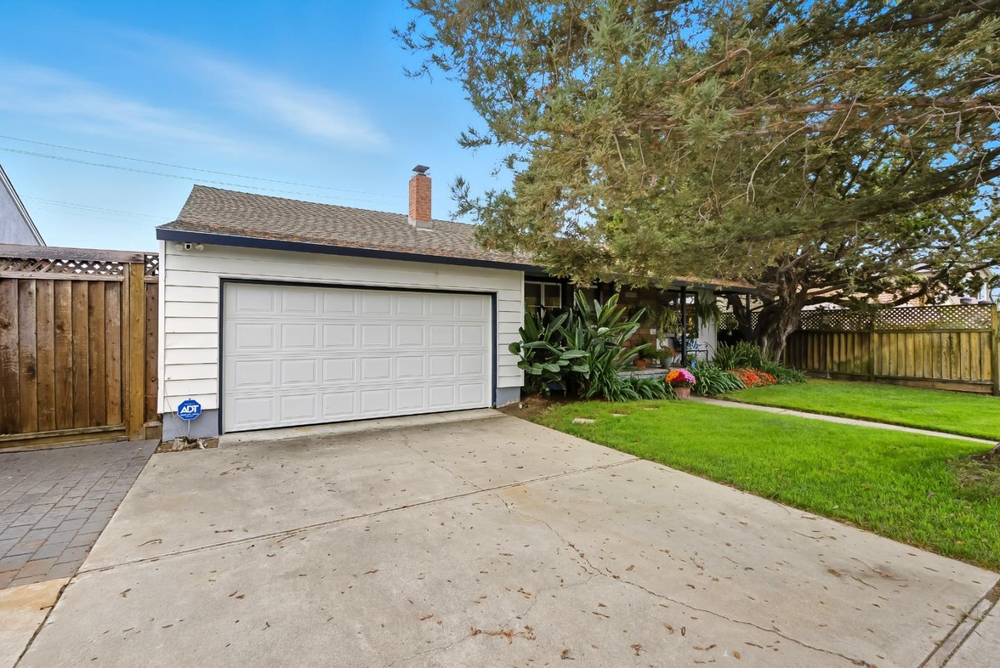 3482 Golf Drive
