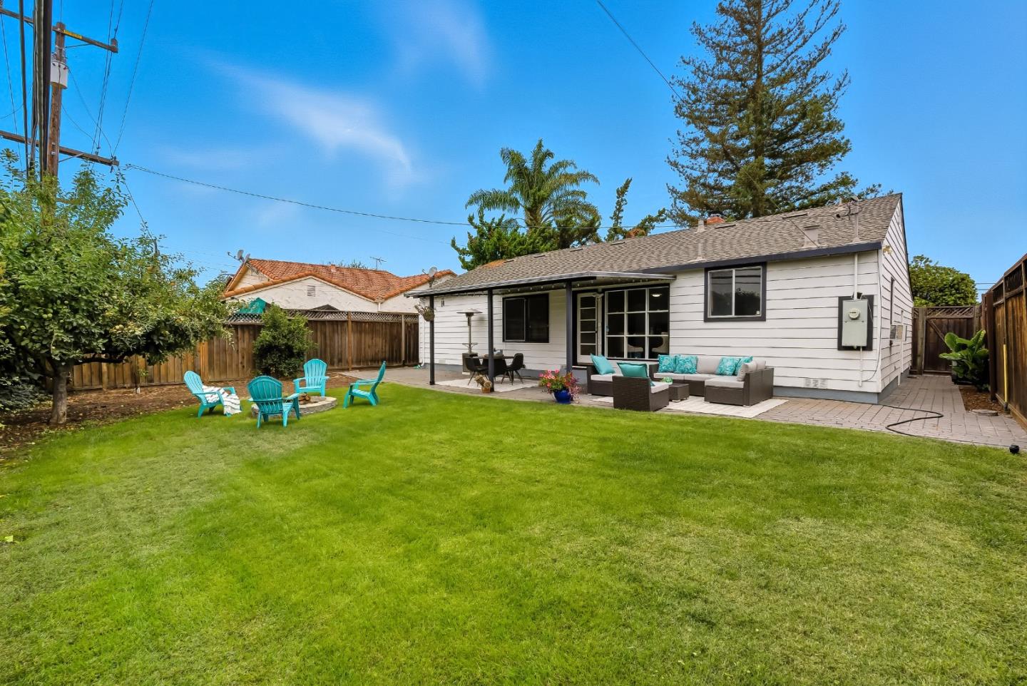 3482 Golf Drive