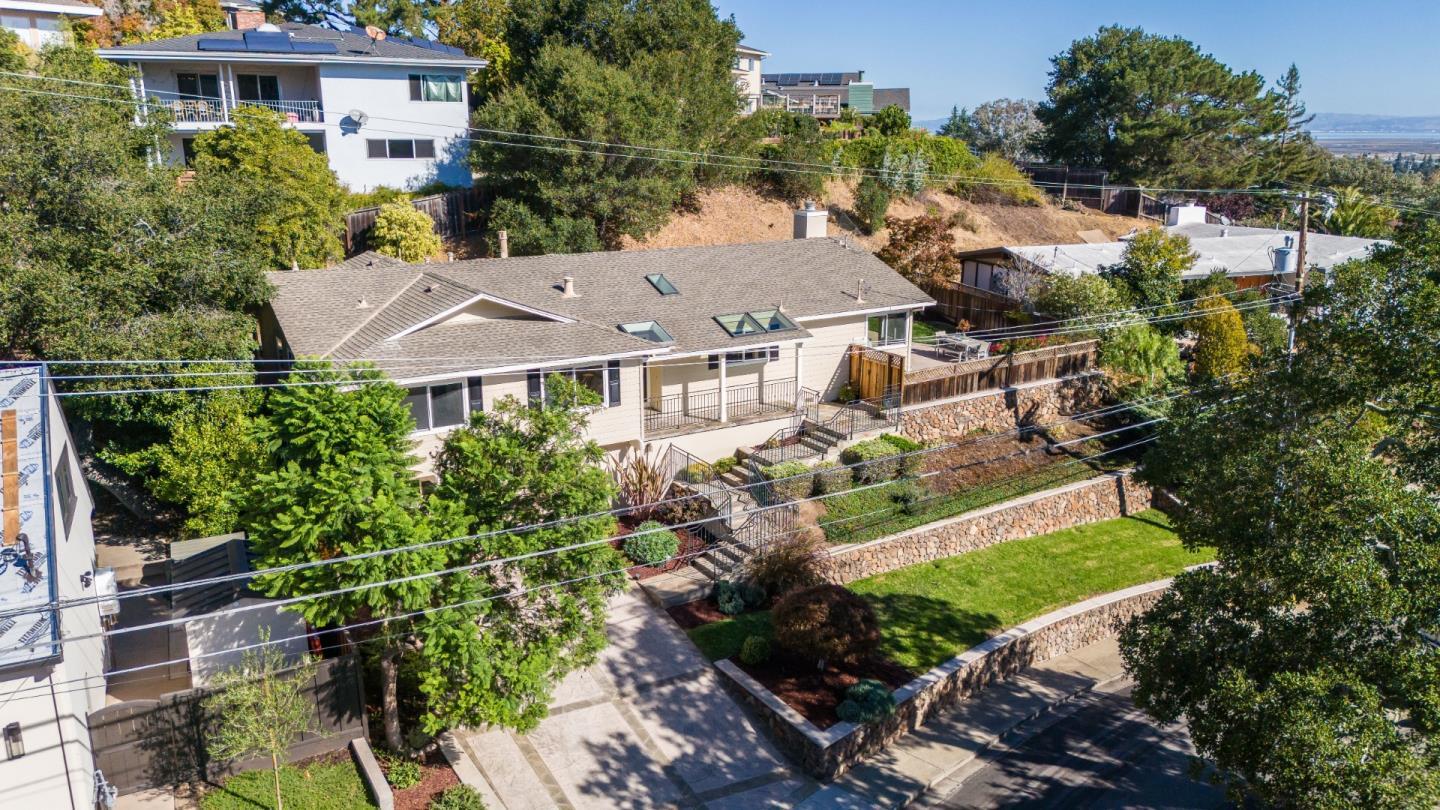2936 Eaton Avenue