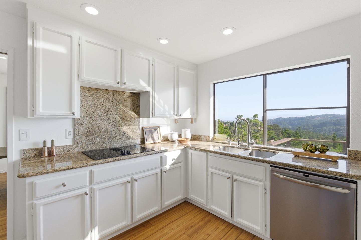 147 Leslie Drive