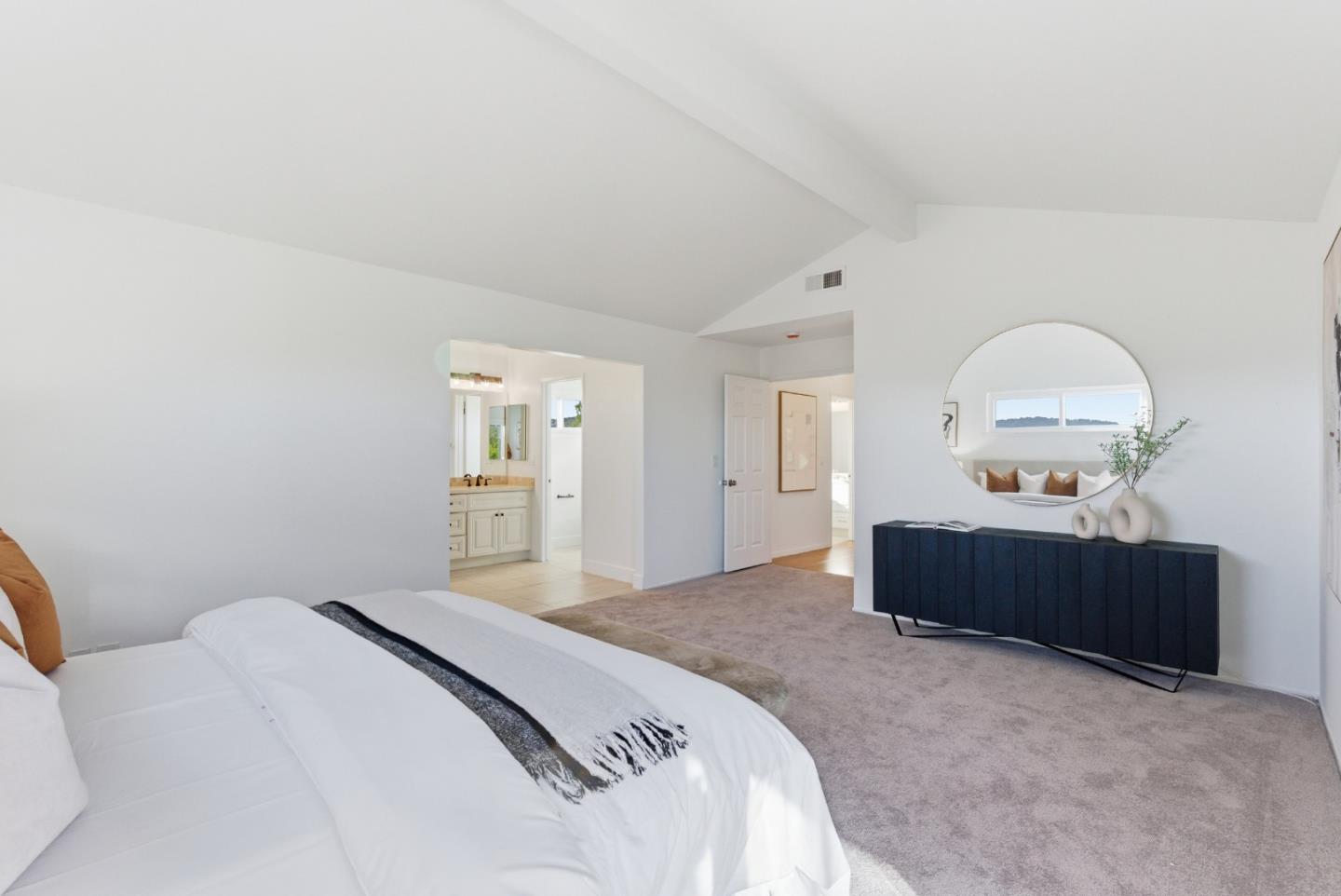 147 Leslie Drive