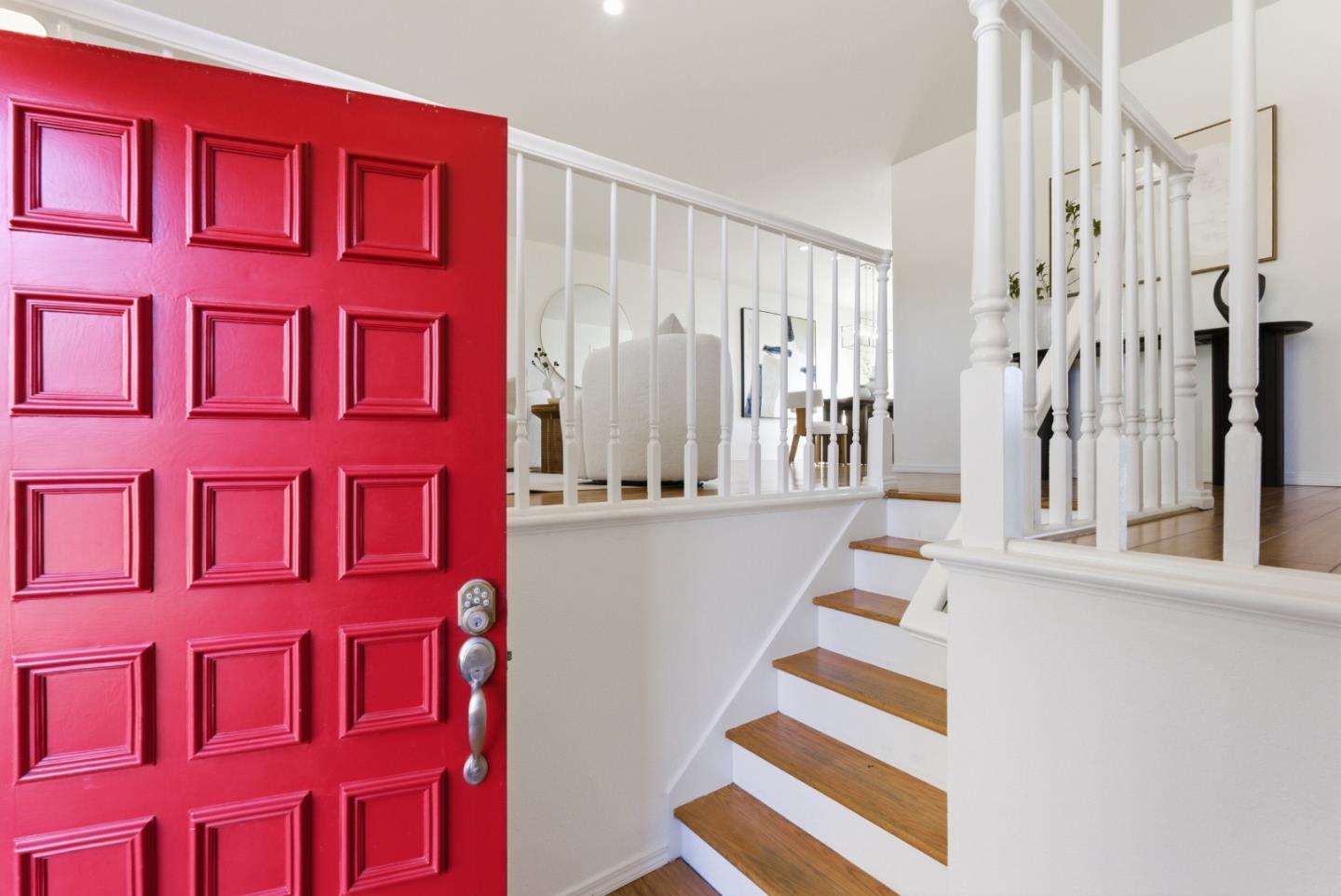 147 Leslie Drive