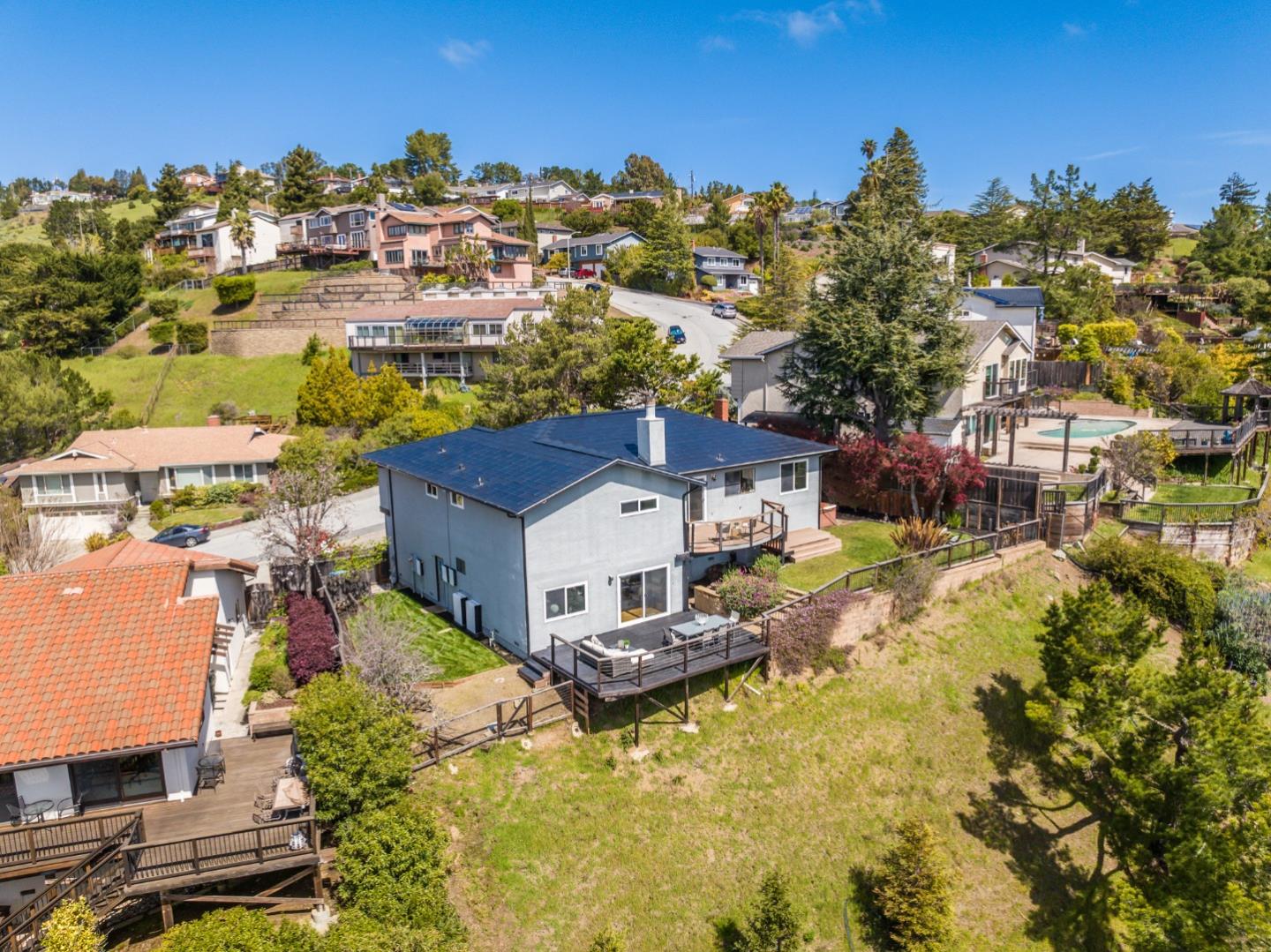 147 Leslie Drive